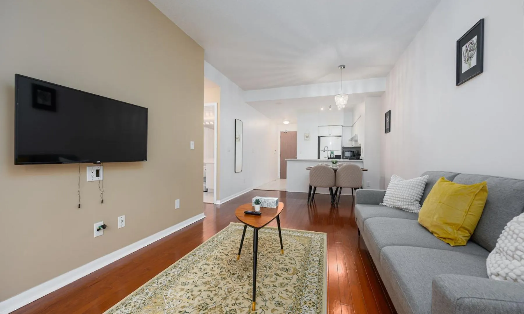Fort York Suites Toronto